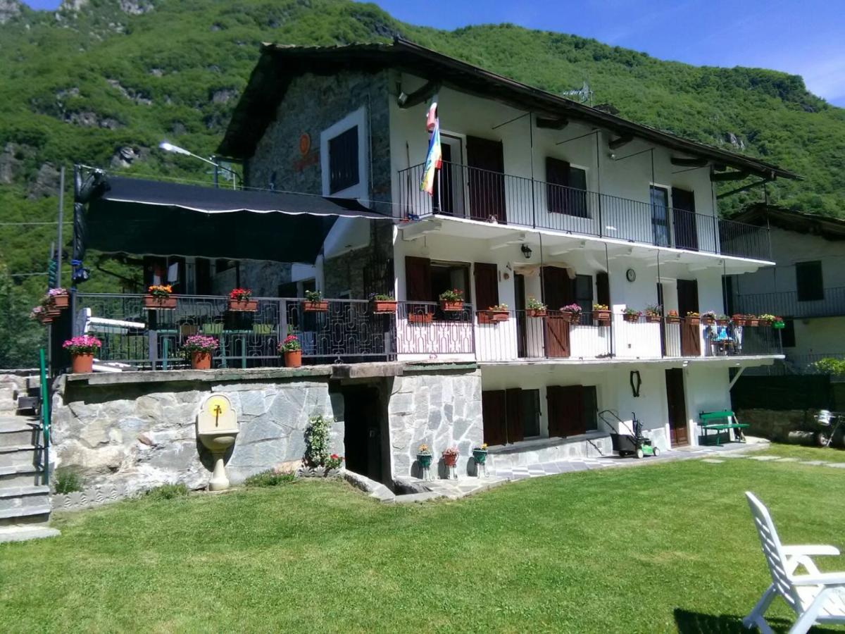 La Ghita Bed & Breakfast Sparone Exterior foto